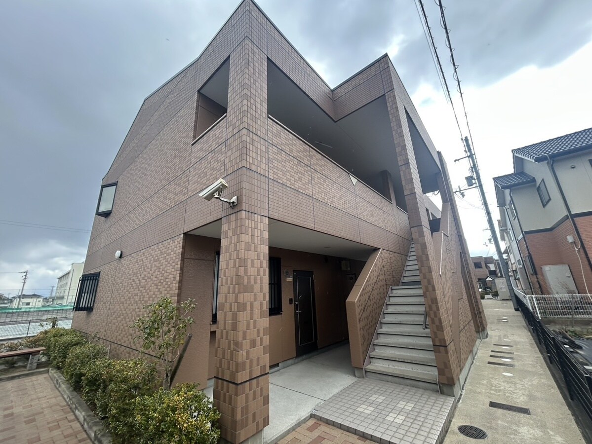 サンシャイン1号館の物件外観写真