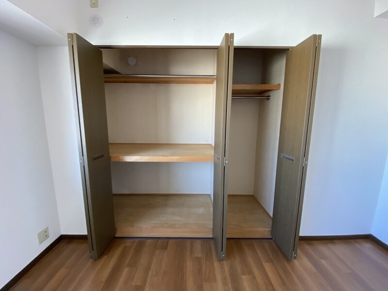 グランドヴュー島本の物件内観写真