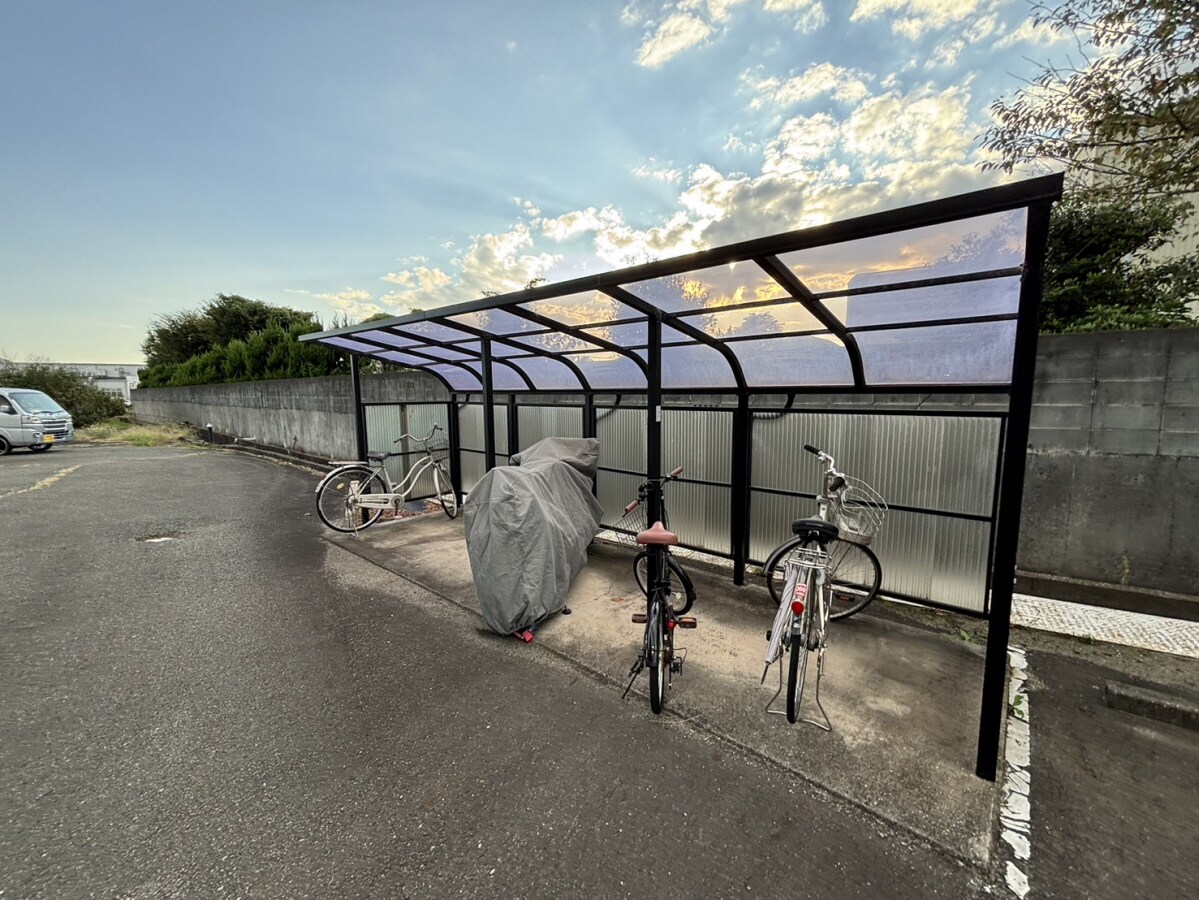 ハッピーバード市川の物件内観写真