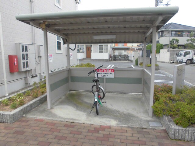 フリーデンAの物件内観写真