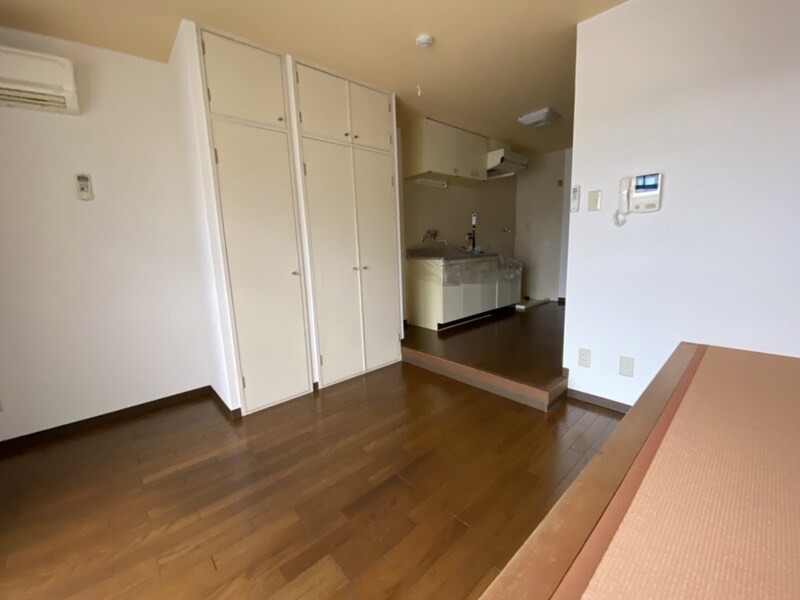 オーキッドコートの物件内観写真