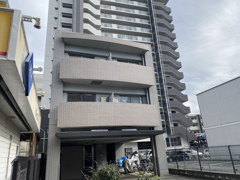 アルジャントゥールの物件外観写真