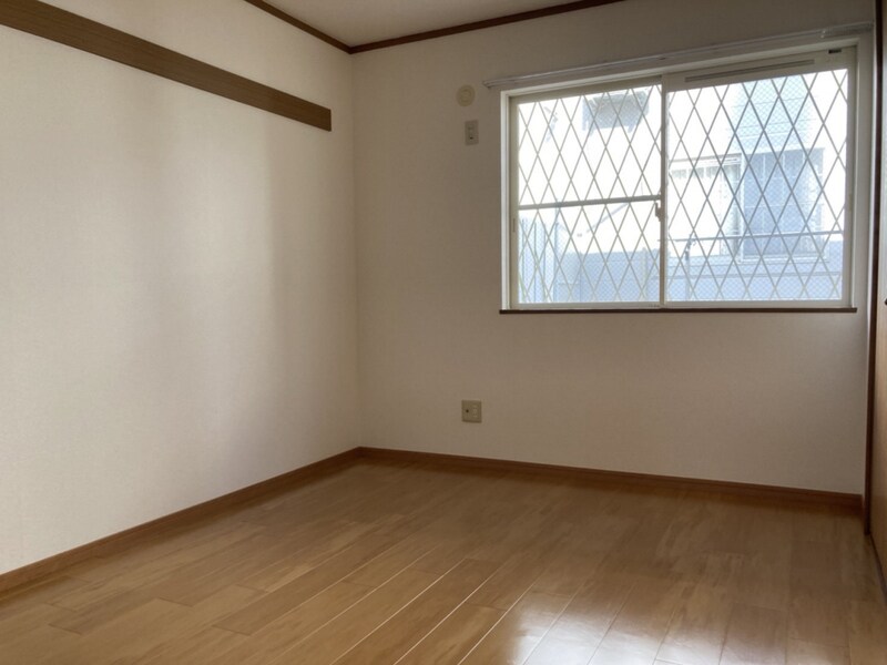 クレストール上野田Bの物件内観写真