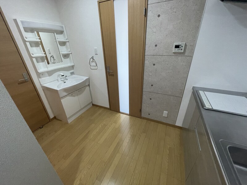 エトランス小松町Bの物件内観写真