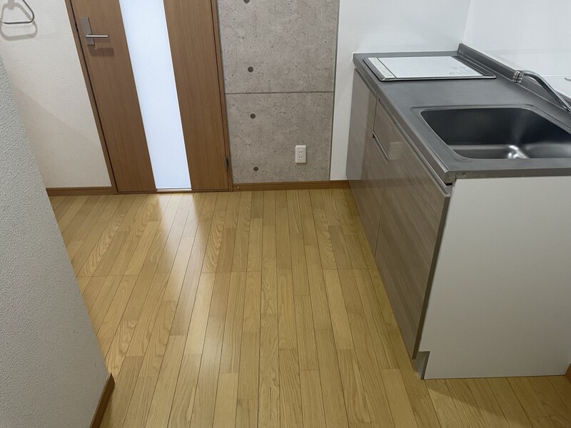 エトランス小松町Bの物件内観写真