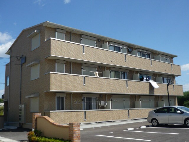 サンテ・レザンジュ A棟の物件外観写真