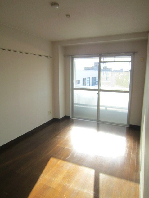 ファミ－ルプラザの物件内観写真