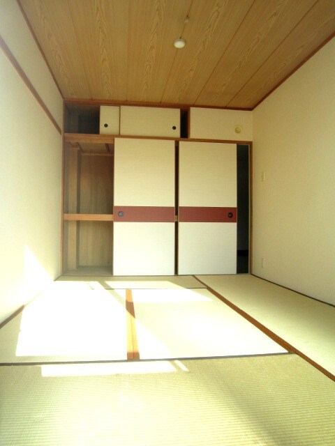 ファミ－ルプラザの物件内観写真