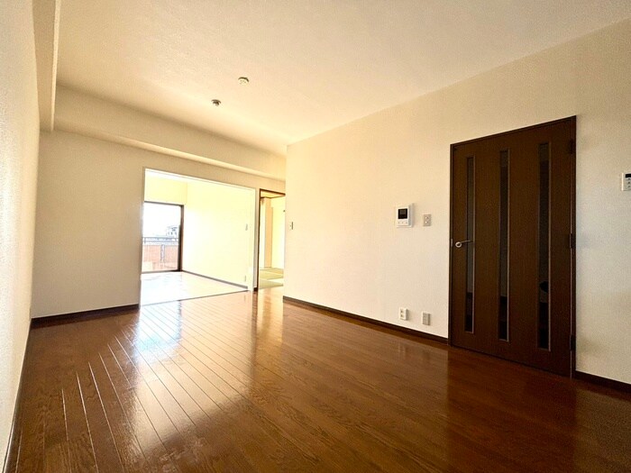 ロ－ドサイドヒルズの物件内観写真