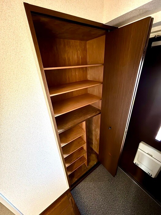 ロ－ドサイドヒルズの物件内観写真