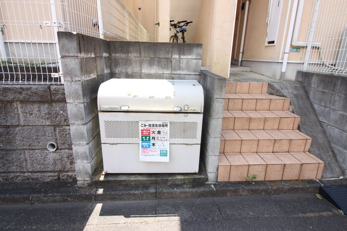 チェルシ－の物件外観写真