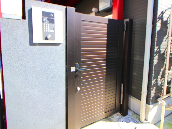 ラージフィールドの物件外観写真