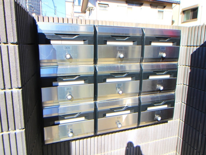 ラージフィールドの物件外観写真