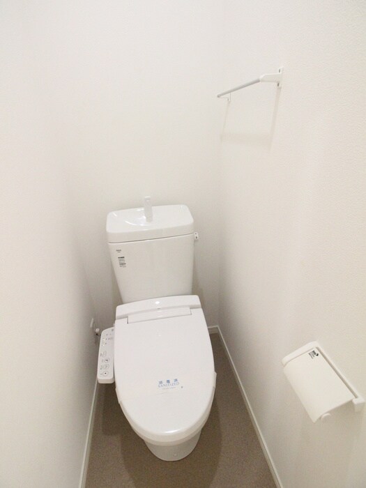 ラージフィールドの物件内観写真