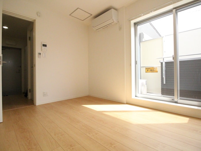 ラージフィールドの物件内観写真