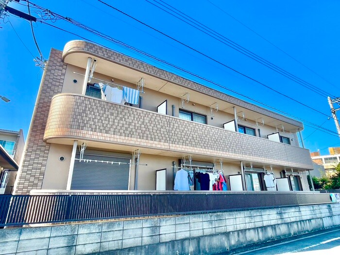 Ｐａｒｆａｉｔ　Ｉｎｏｕｅの物件外観写真