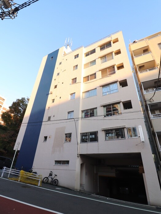 三分坂マンションの物件外観写真