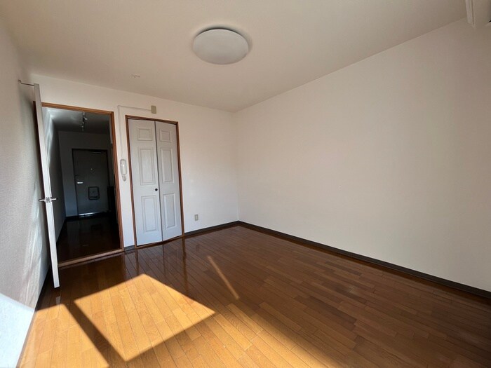 ル・シェルキタカドⅡの物件内観写真