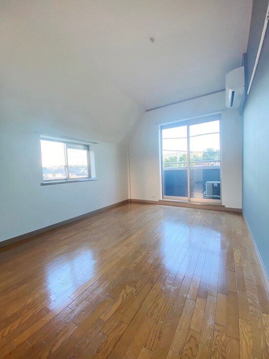 メゾンアルカンシェルの物件内観写真