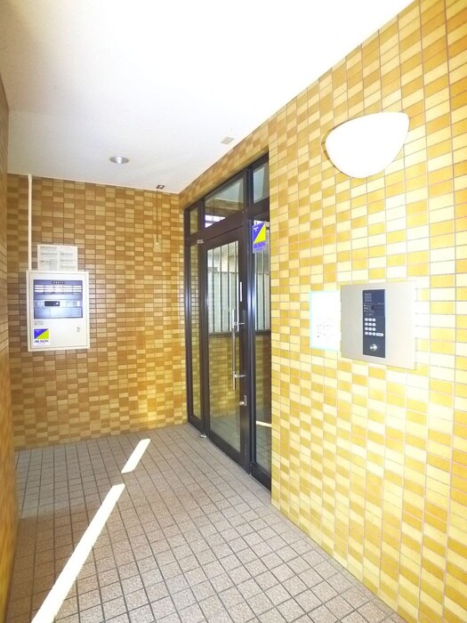 ｵｱｼｽ 2000の物件外観写真