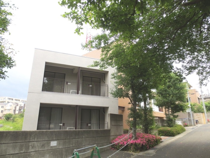 アズ梶ヶ谷レジデンスの物件外観写真