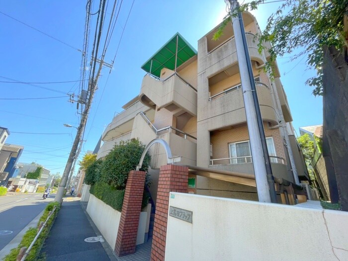 上高田フラッツの物件外観写真