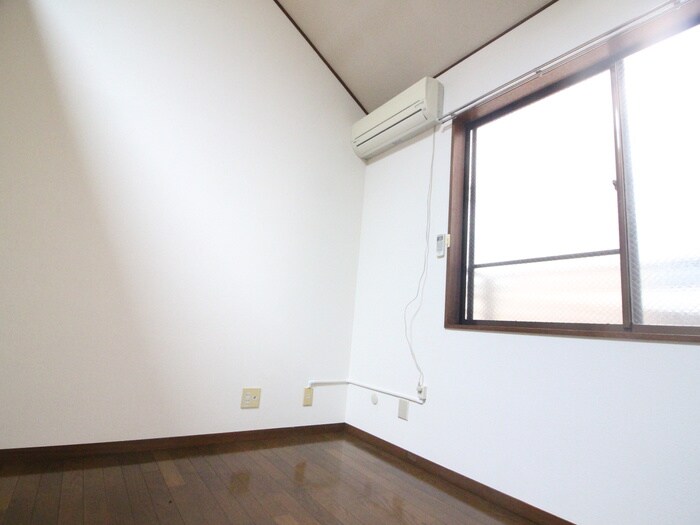 ハイツウイスタリアＡの物件内観写真