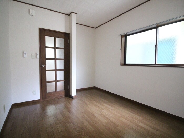 ハイツウイスタリアＡの物件内観写真