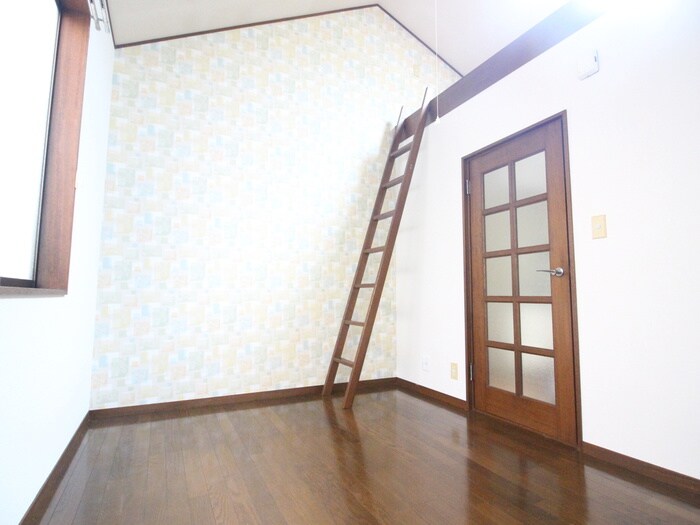 ハイツウイスタリアＡの物件内観写真