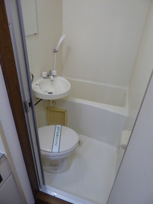 ハイツウイスタリアＢの物件内観写真