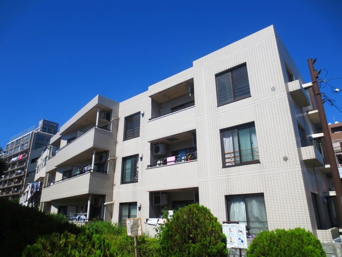 エスポワール中野坂上の物件外観写真