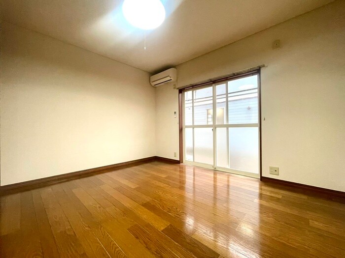 ラセ－ル2番館の物件内観写真