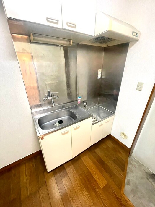 ラセ－ル2番館の物件内観写真