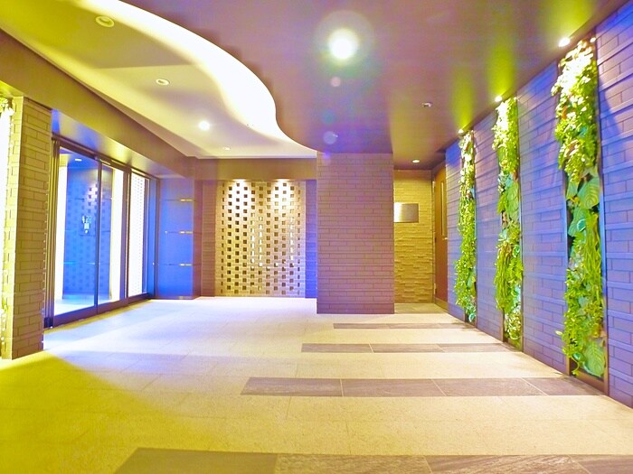 コンフォリア西新井の物件外観写真