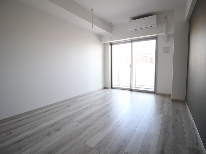 コンフォリア西新井の物件内観写真