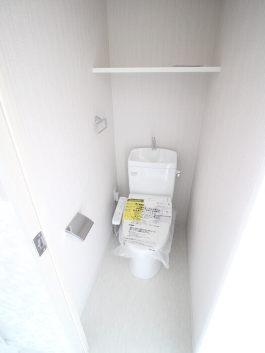 コンフォリア西新井の物件内観写真