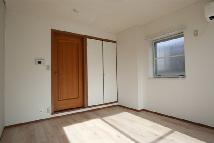 アメニティ三軒茶屋の物件内観写真