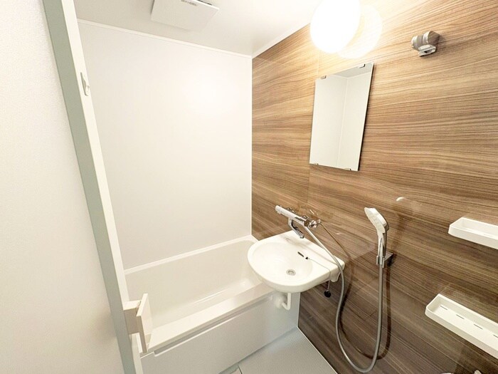 アメニティ三軒茶屋の物件内観写真