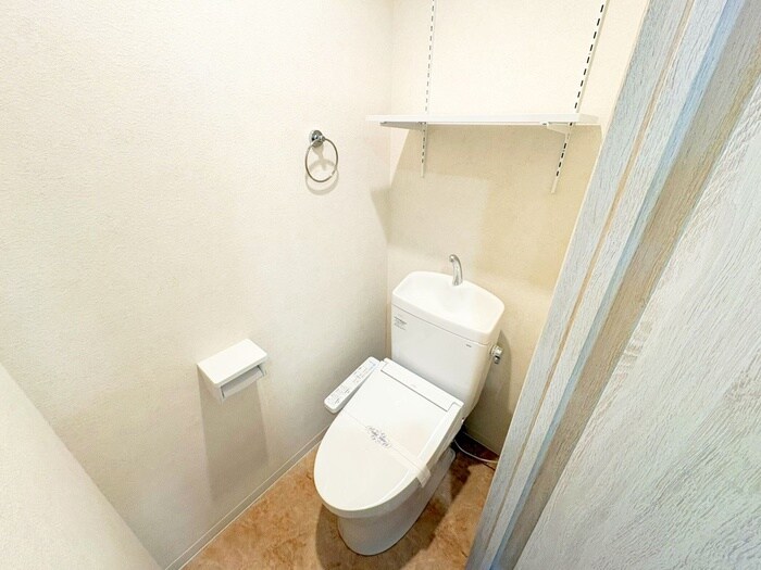 アメニティ三軒茶屋の物件内観写真