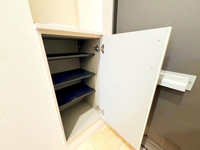 アメニティ三軒茶屋の物件内観写真