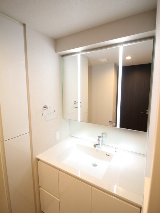 Opus Residence 日本橋水天宮の物件内観写真