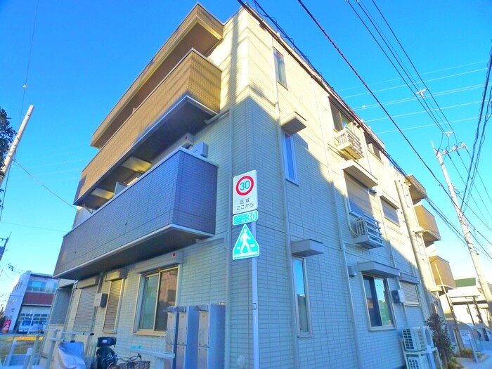 グラナーデ六町Ⅱの物件外観写真