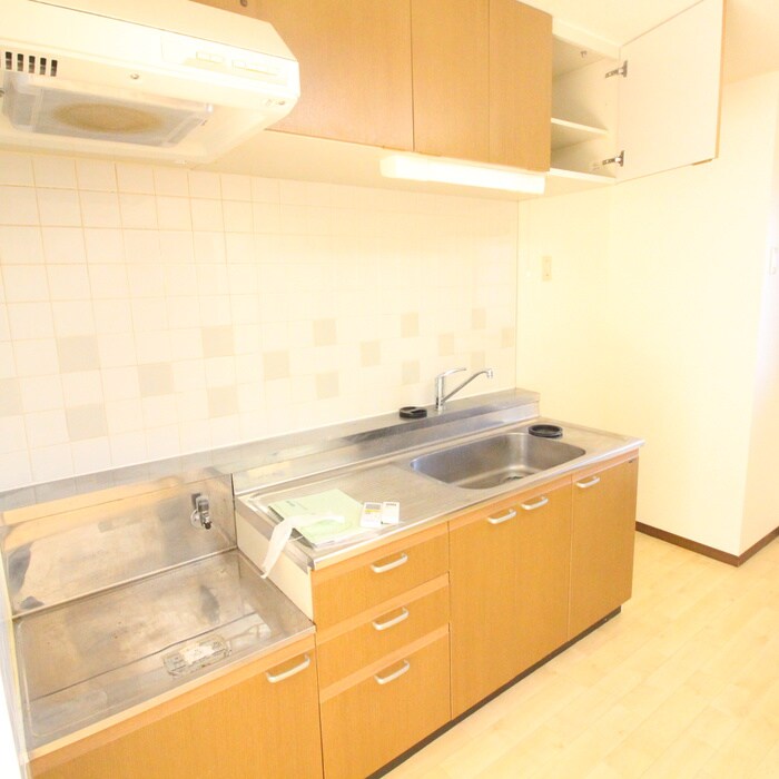 レ－ルサイドヒルズの物件内観写真