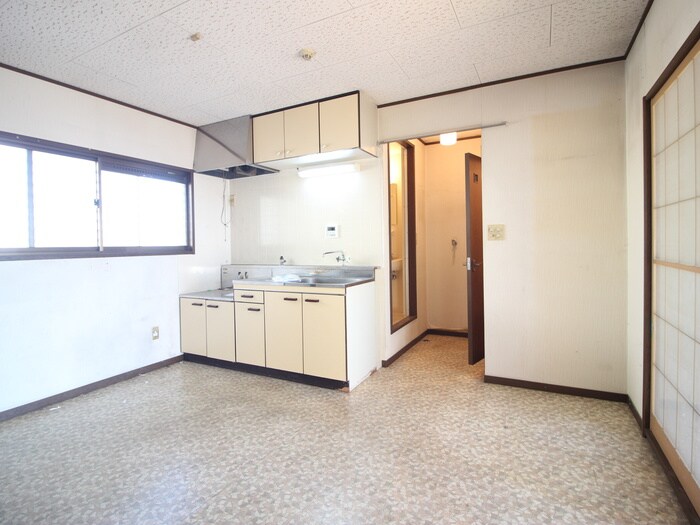 フォーレストの物件内観写真