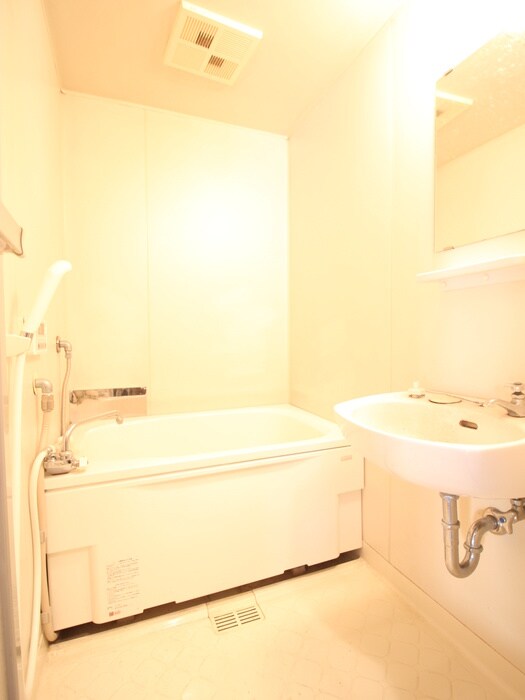 フォーレストの物件内観写真