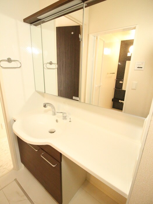 リヴェール美しが丘の物件内観写真