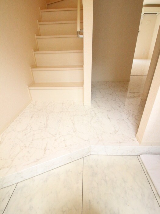 リヴェール美しが丘の物件内観写真