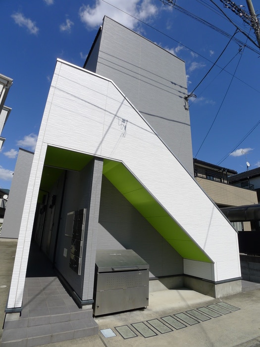 ソフィッタ大宮の物件外観写真