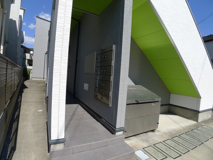 ソフィッタ大宮の物件外観写真