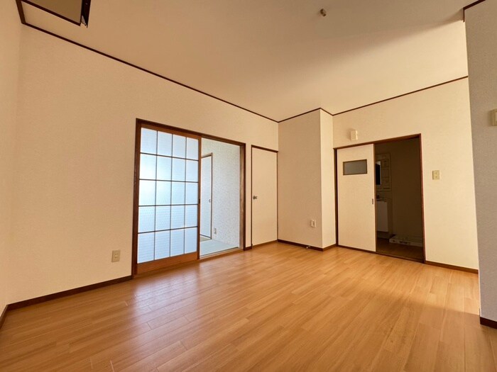 オオフナハイツの物件内観写真